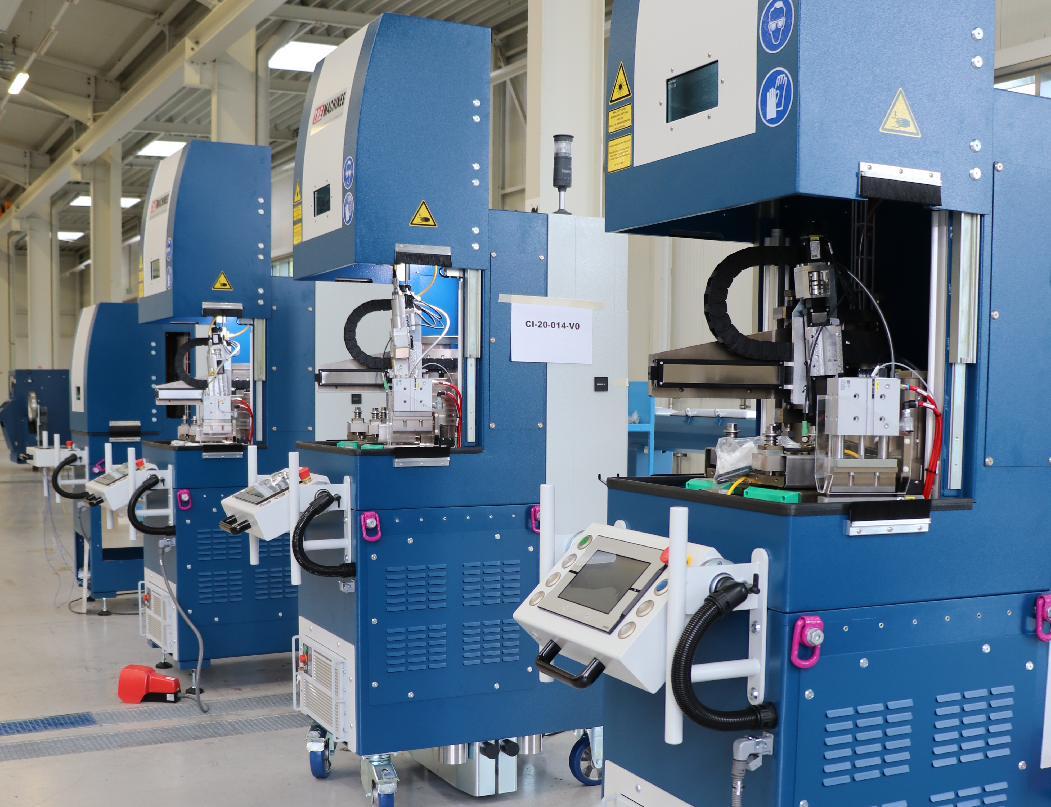 T.H.E. MACHINES launches a new range of Laser cross welder SLT 100 